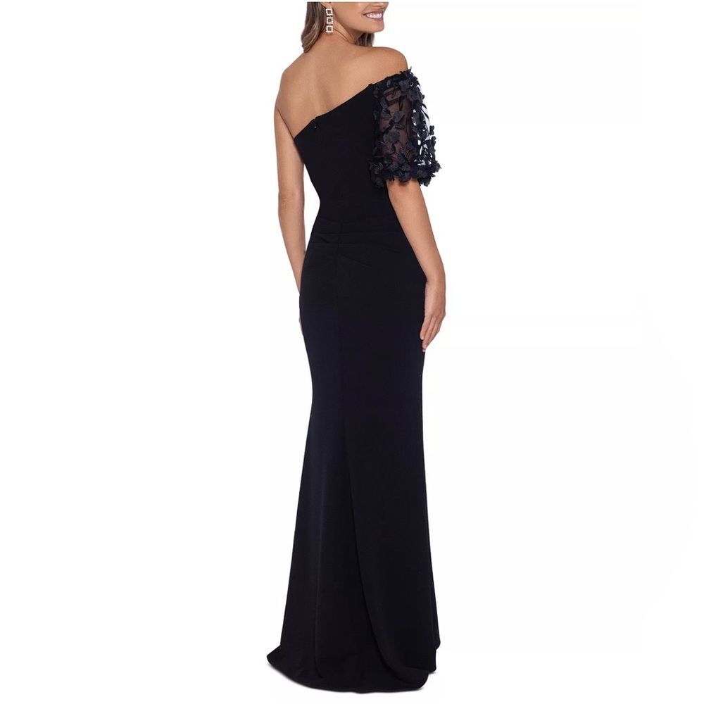 XSCAPE Floral Appliqué One-Shoulder Gown, NWT, Size 14